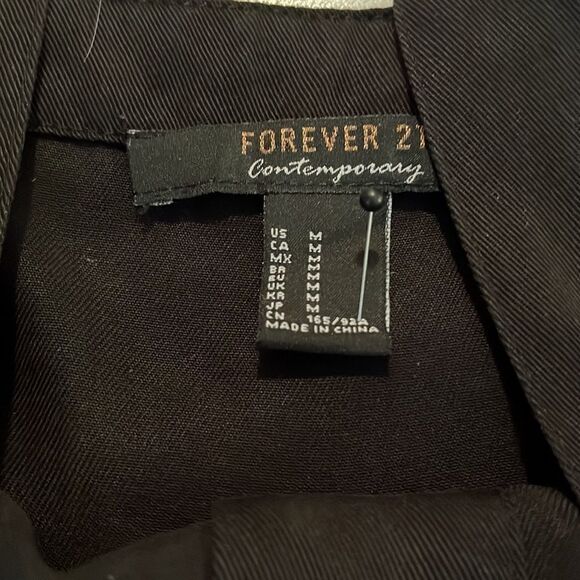 Forever 21 black button front dress w/ front pockets & belt loops. Super cute. - Picture 12 of 15